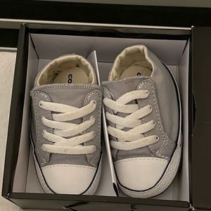 Gray Baby Converse Sz 3 Like New